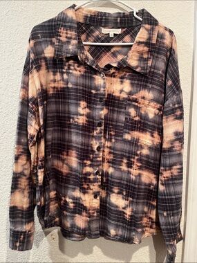 Gilded Intent Black and Tan Bleached Plaid Button-Up Shirt